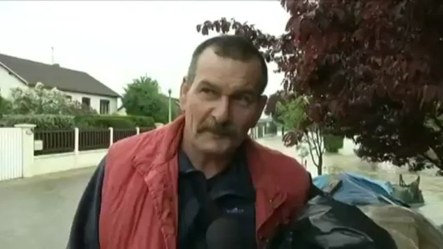 Une rupture de digue, scénario redouté par les secours à Troyes