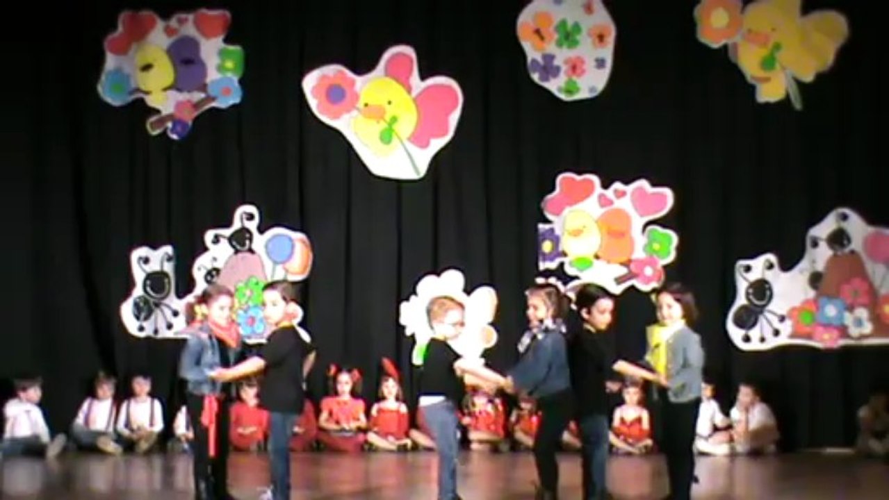 Fiestas La Salle Burgos 2013 - Festival de Ed. Infantil 1ºA