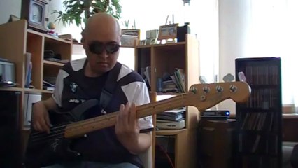 I want your Love Chic Live at Budokan Japan basscover2 Bob Roha