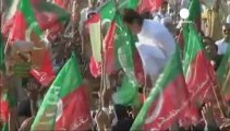 Pakistan's Imran Khan injured by fall at rally