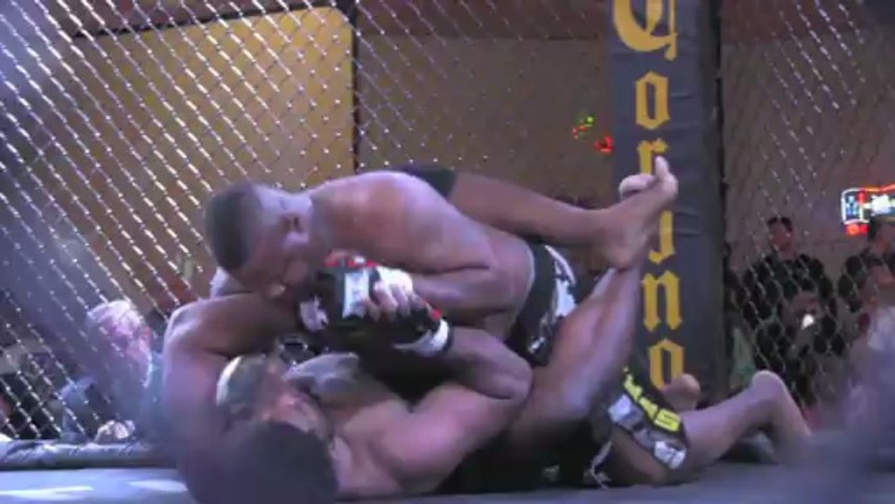 Premier Fight Series 3 Highlights