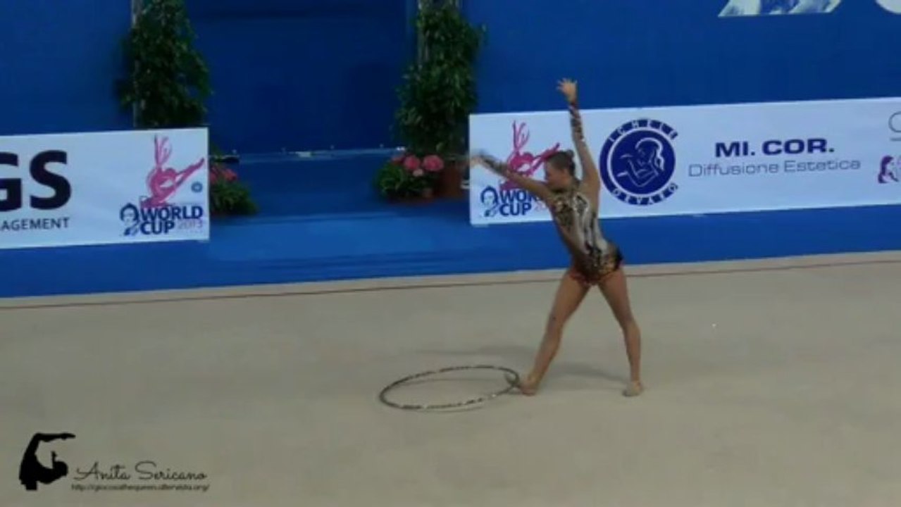 Nicol Ruprecht 2013 World Cup Pesaro AA hoop