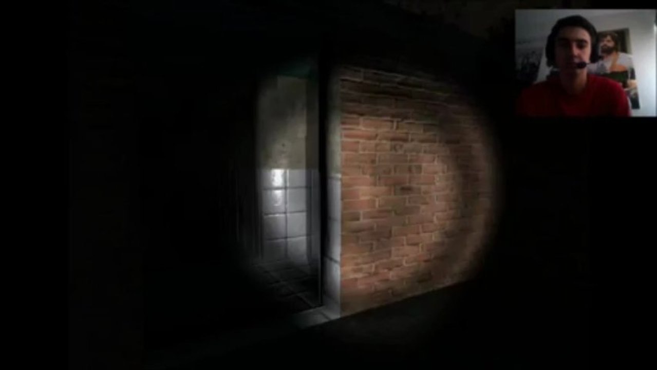 First time playing SLENDER! AAAAARGH