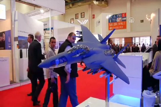 Silahlar dikkat çekti