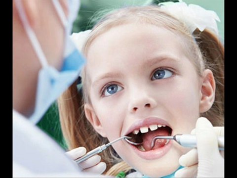 Dentist Toronto Dundas West - Call Us Today!