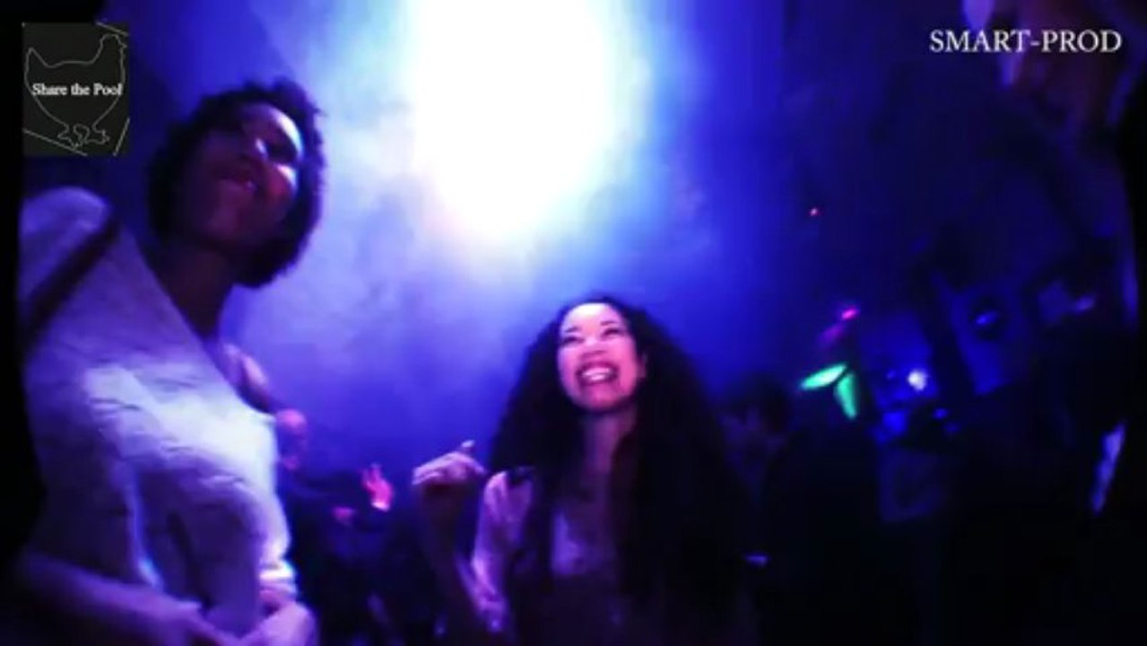 culturehall share the pool