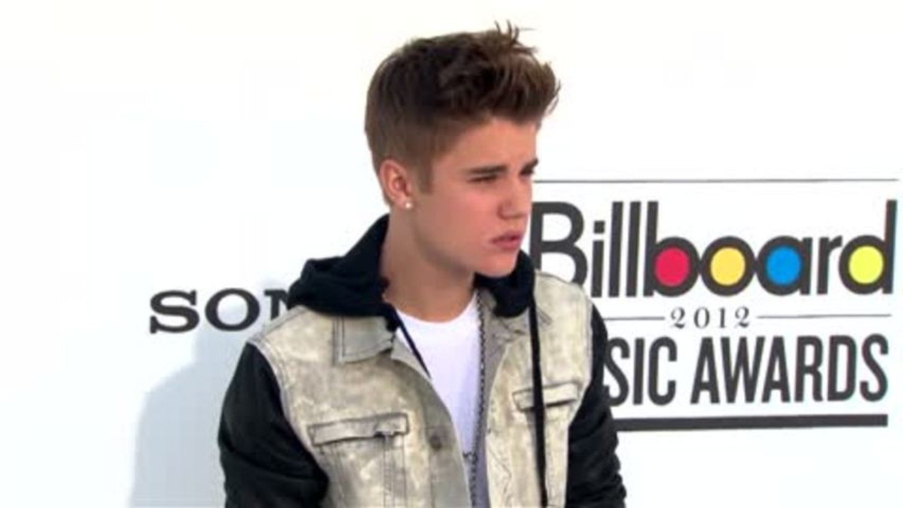 Sheriff Wants To Charge Justin Bieber With Battery