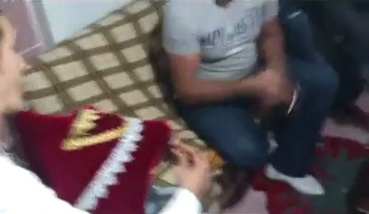 HANİ SEVDUĞUM HANİ... Tulum dinletisi )