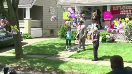 US kidnap victim Amanda Berry arrives at family home