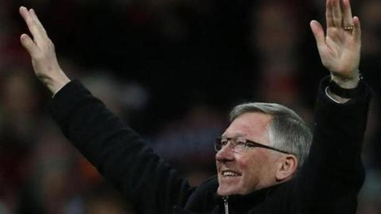 Ferguson retires as Man Utd manager