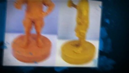 Bobble head