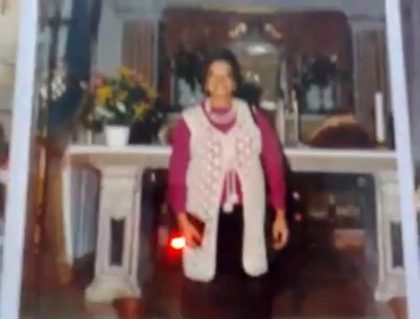 Nel blu dipinto di blu di Modugno cantato dalla sempreverde Rosaria Mannino!