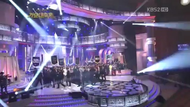 20111230 Super Junior @ 2011 KBS 歌謠大戰 開場