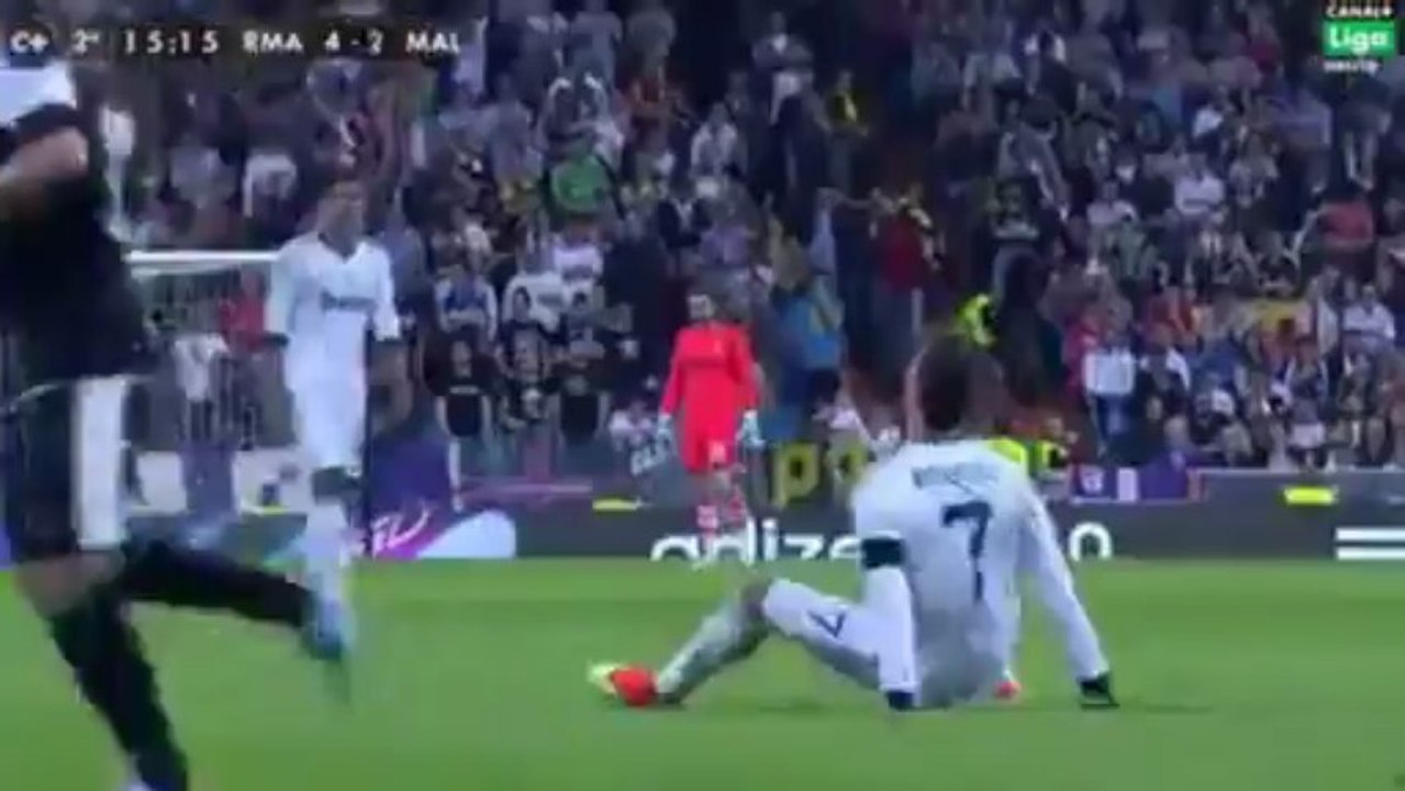 El pase de pecho desde el suelo de Cristiano Ronaldo
