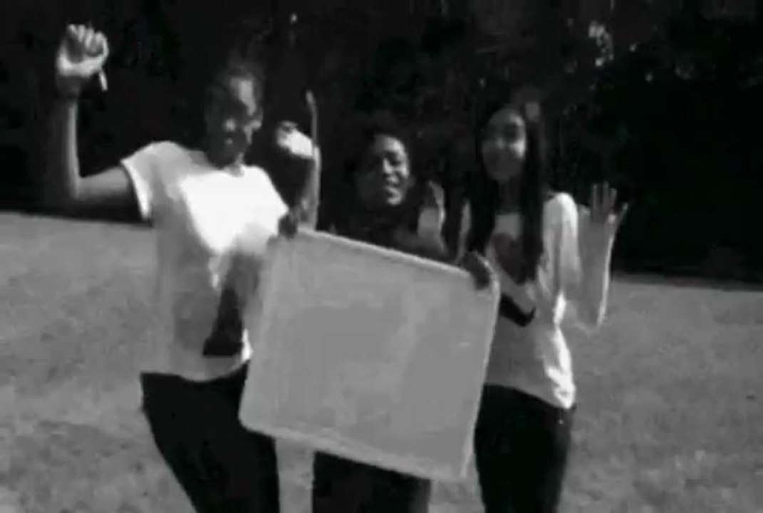 How to simplify exponents with Ms. Daisy