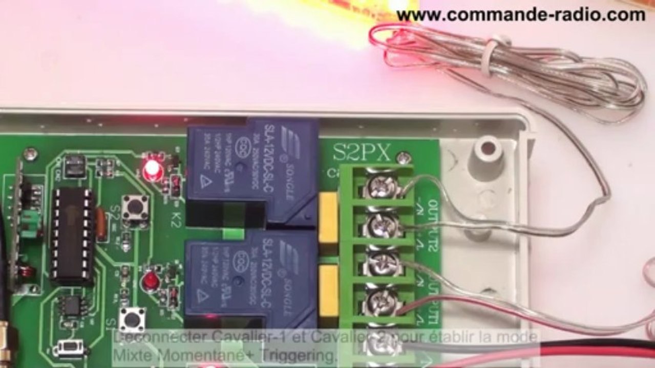 Récepteur Sans Fil 12V Sortie Relais Avec Antenne Haute Puissance 315/433MHz 2000M 4 Modes