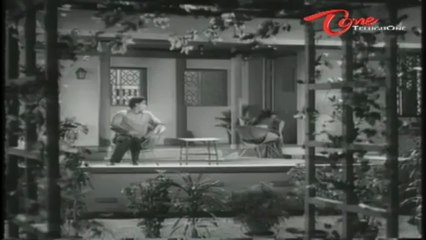Iddaru Mithrulu Songs - Halo Halo O Ammayi - ANR - E V Saroja