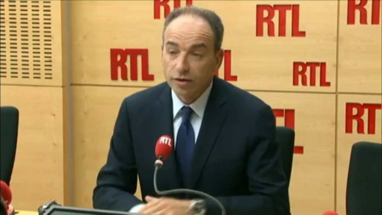 Copé "pas surpris" par la déclaration de candidature de Fillon