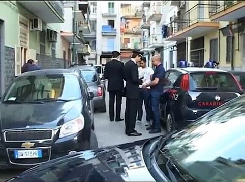 Napoli - Agguato a Secondigliano: ucciso Carlo Alberto Cipolletta di Mugnano -1- (09.05.13)