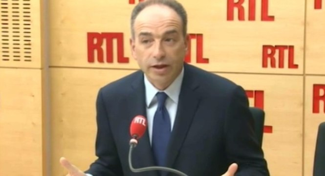 Copé renvoie Fillon aux municipales de 2014