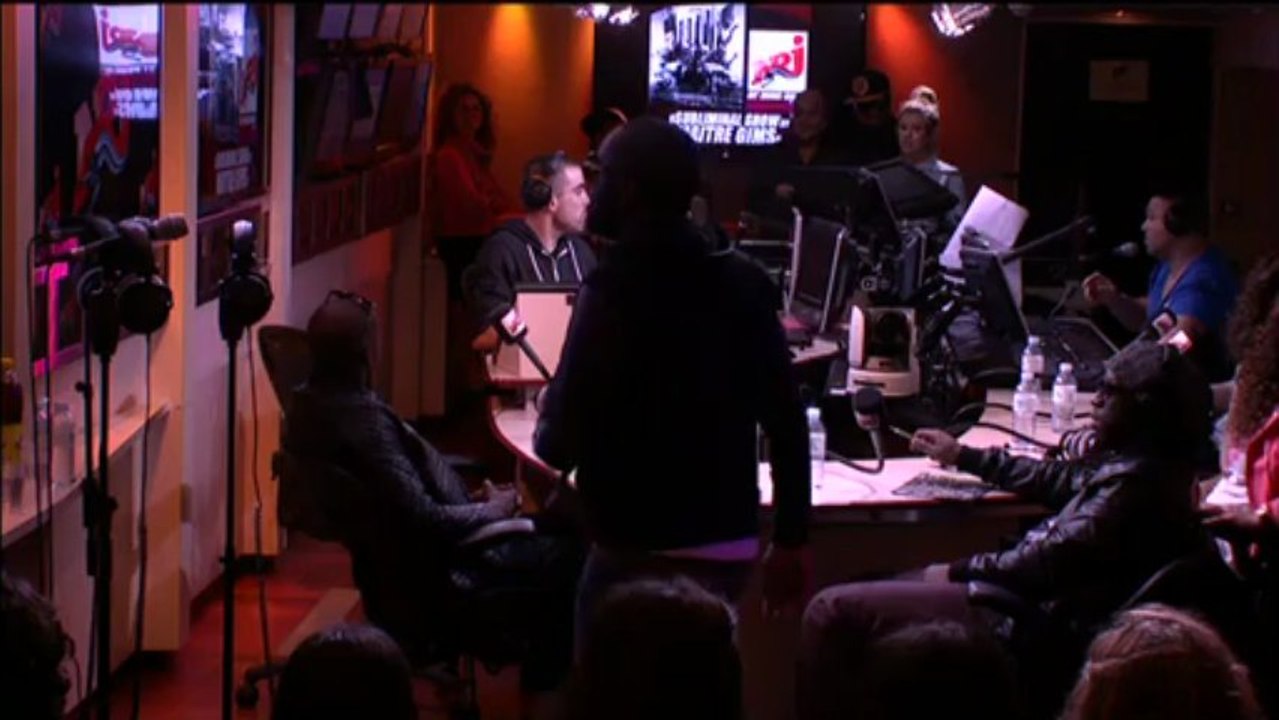 Maître Gims en live sur « Je me tire »