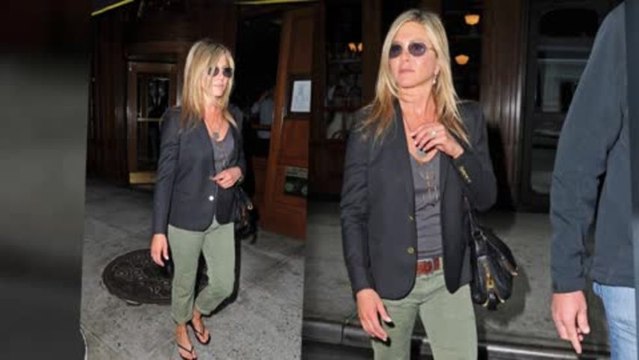 Jennifer Aniston Wears Sunglasses on a Dark Day in New York