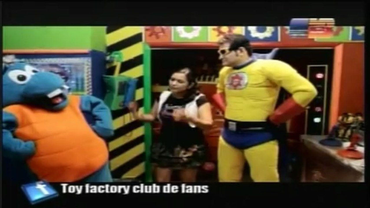 La Terrible Banda Domino Toy Factory 20130509