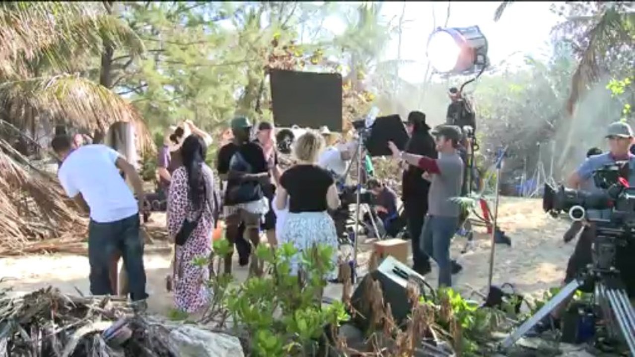 Beyoncé in H&M Summer Collection 2013 - Behind The Scenes