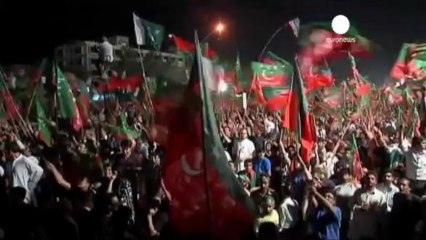 Pakistan : la menace islamiste planne sur les législatives