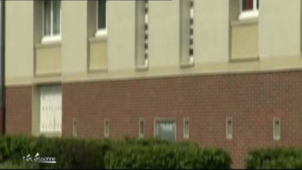 Chute de 3 étages pour une fillette de 2 ans (Essonne)