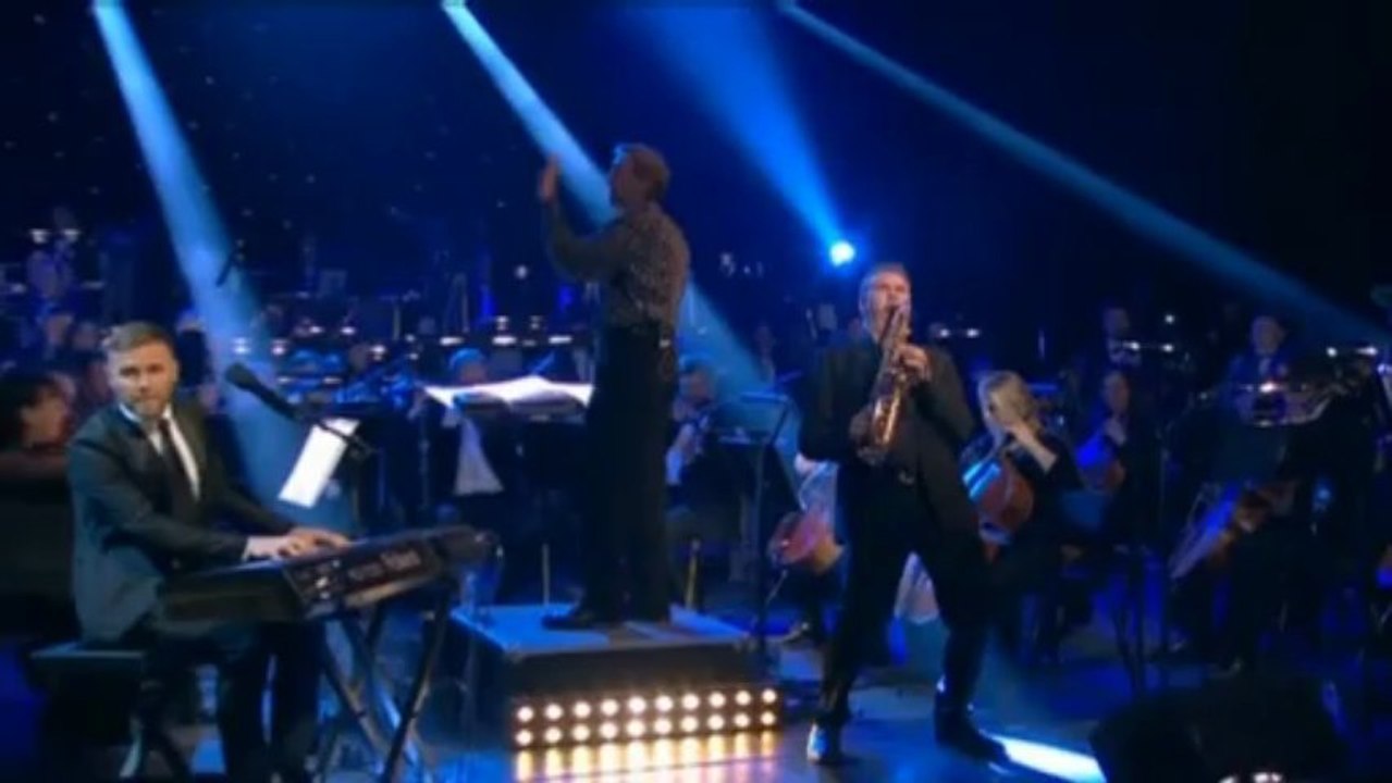 G Barlow At Radio 2 10-05-2013