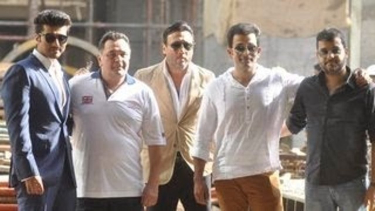 Arjun Kapoor promotes Aurangzeb at under-construction site