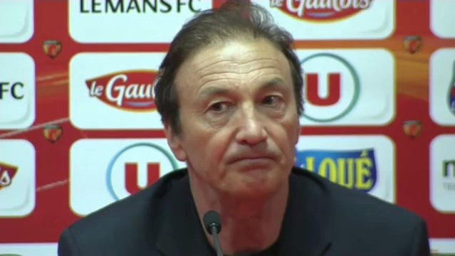 Conférence de presse Le Mans FC - Havre AC : Régis BEUNARDEAU (LEMANS) - Erick MOMBAERTS (HAC) - saison 2012/2013