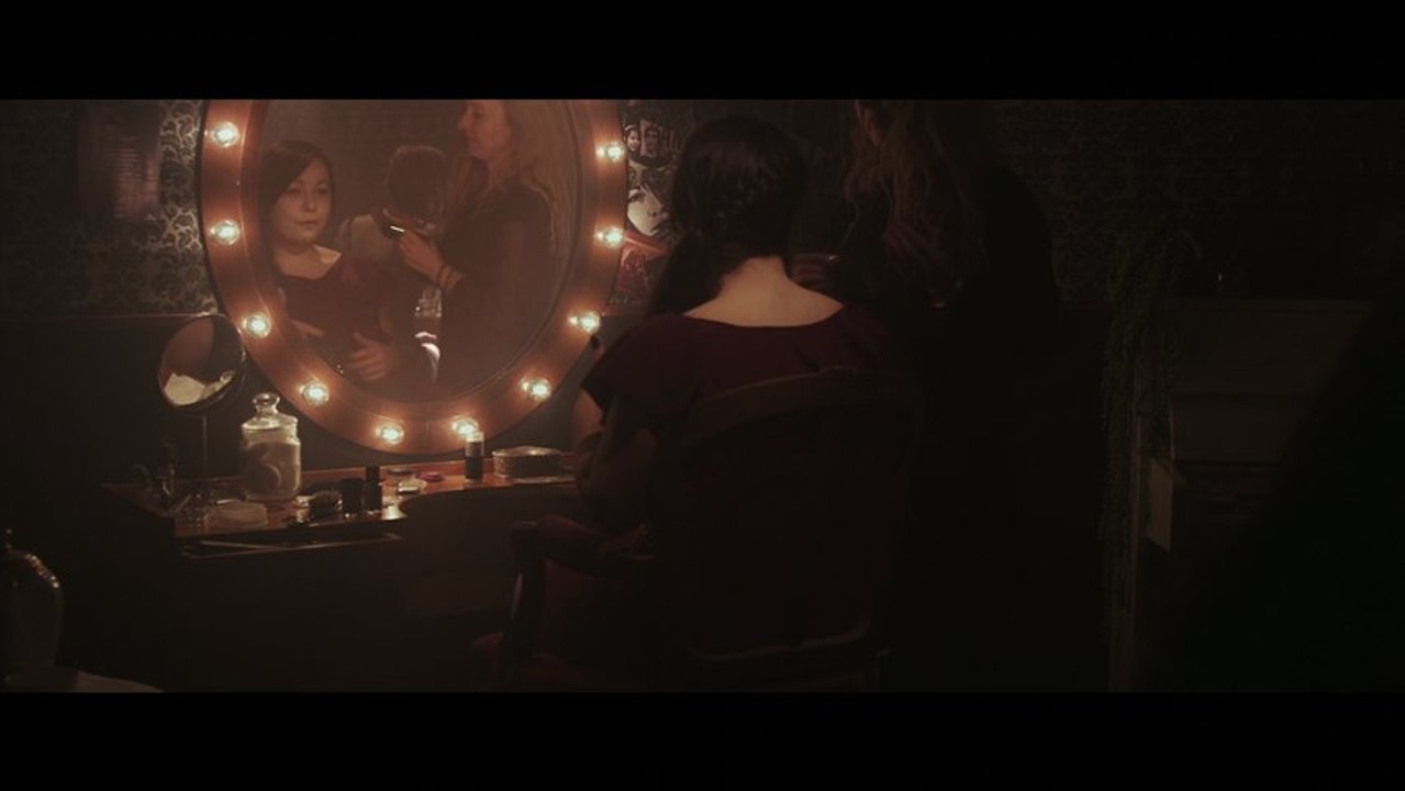 Eli Mc - Solitaire (Official Music-video)