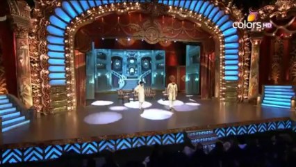 Nautanki - The Comedy Theatre - 11th May 2013 Part 3