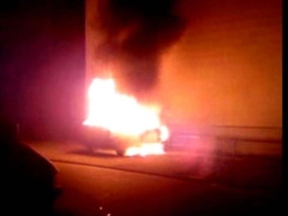 emeutes voiture