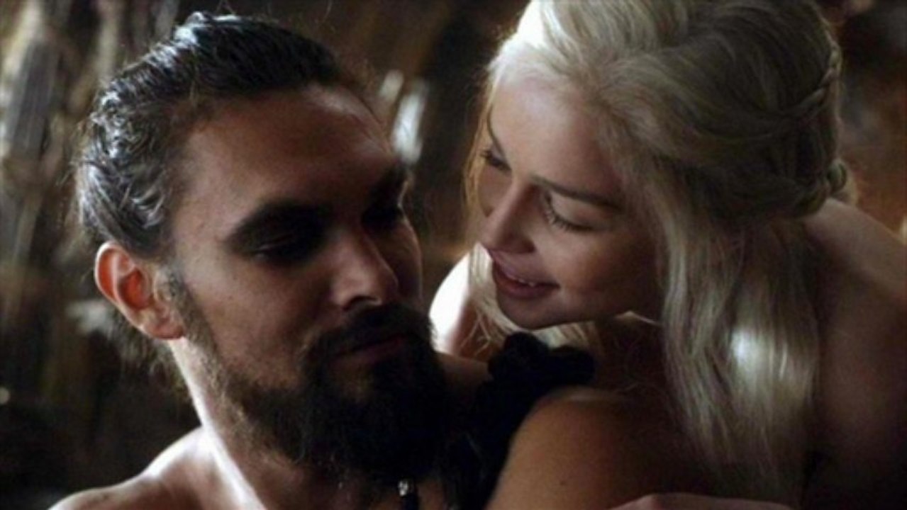 Game of Thrones S3 E7 -  The Bear and the Maiden Fair Online Free