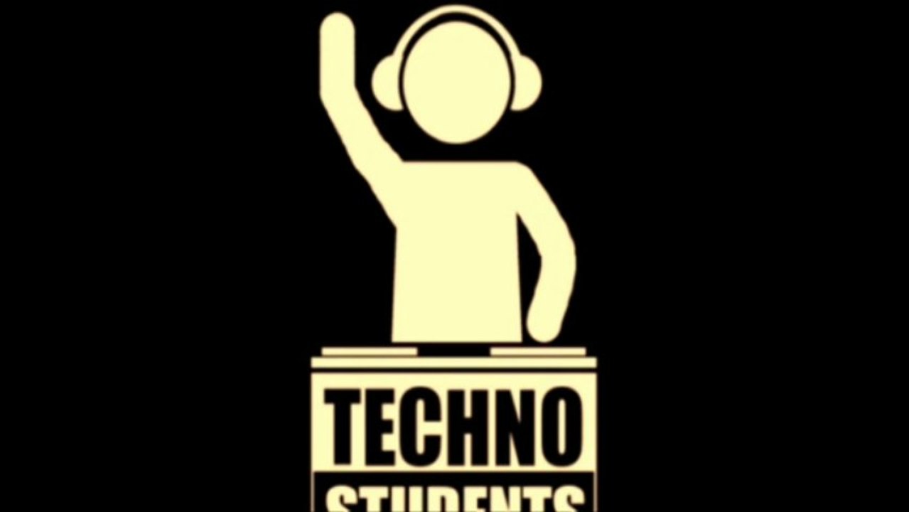 LET´S PLAY!!! BEST TECHNO SONG !!!