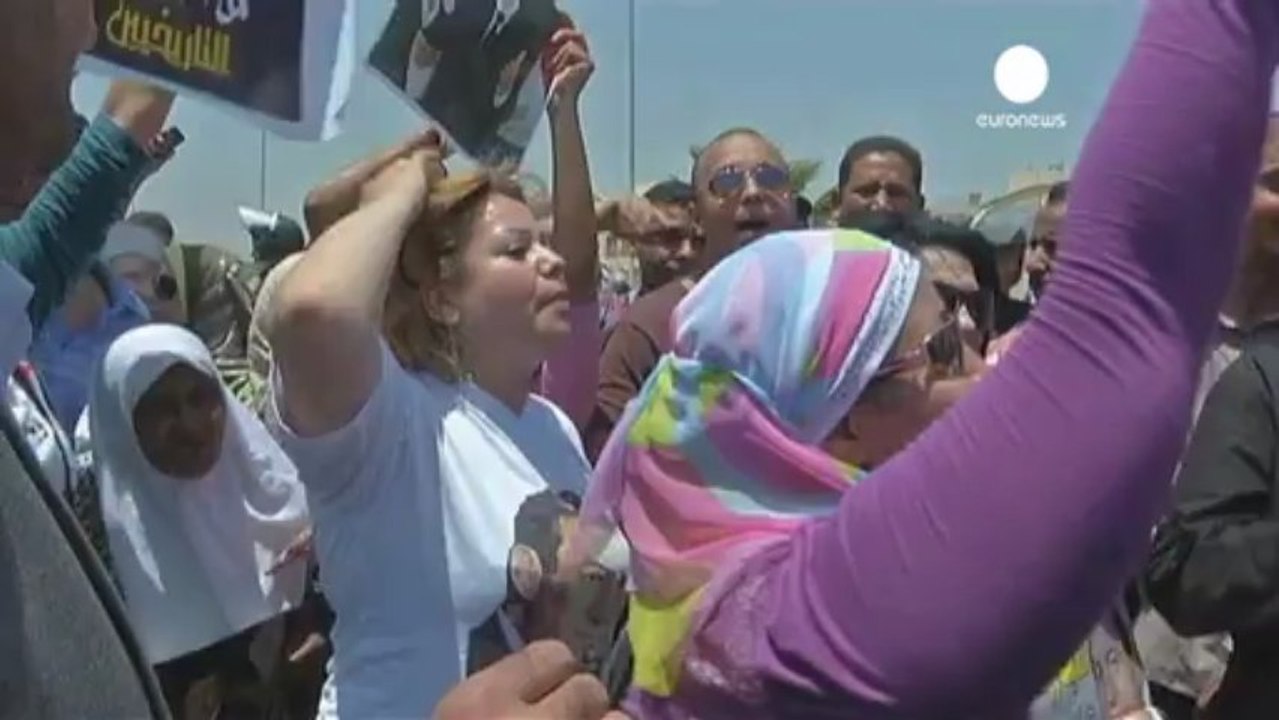 Mubarak back in court for retrial