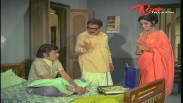 Hilarious Scene Between Allu Ramalingaiah - Raja Babu