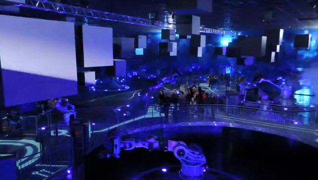 Futuroscope . Danse avec les robots 2