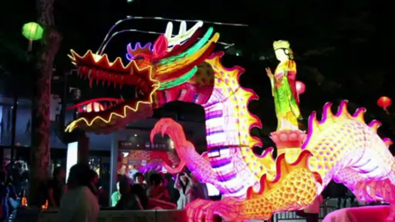 S.Korea lantern parade celebrates Buddha's birthday