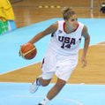 Elena Delle Donne jams an alley oop