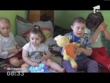 SARACIE: O familie din Botosani cu 10 copii traieste cu 1 leu pe zi!