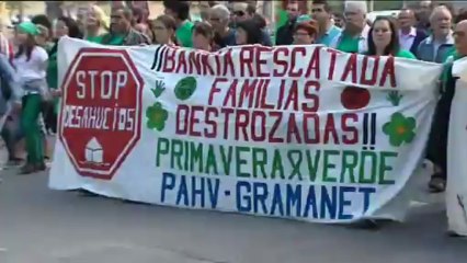 El 15M llena calles y plazas en su segundo aniversario