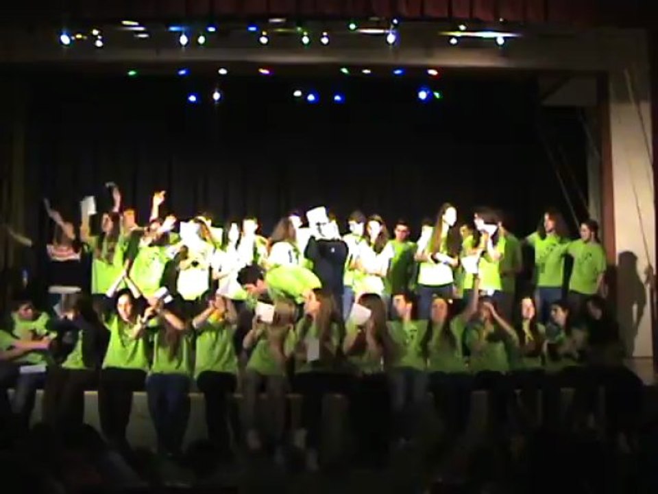 Fiestas La Salle Burgos 2013 - Tienes talento 2º BACH