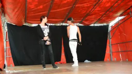 Un sosie de Justin Bieber en concert à Arras