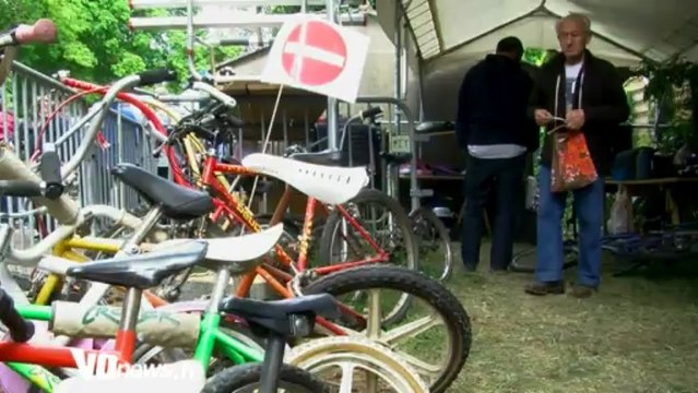 Chasse aux bonnes affaires sur les brocantes