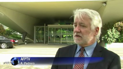 Coronavirus: l'OMS invite les Français à rester calmes