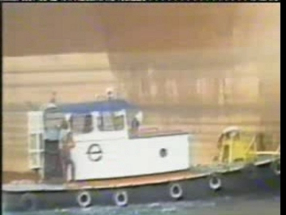 PAUVRE PETIT BATEAU !!!